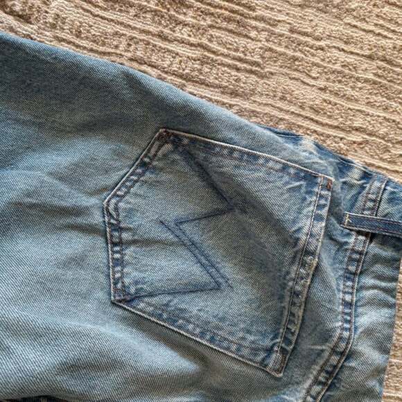 MOTHER Low Rise Light Wash Elastic Waistband Jeans Size 27 - Picture 2 of 3